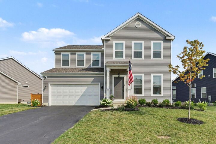 Property Photo:  355 Cherry Hills Road  OH 43116 