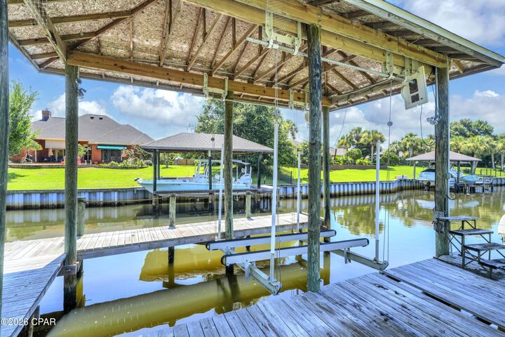 Property Photo:  3024 Kingswood Drive  FL 32405 