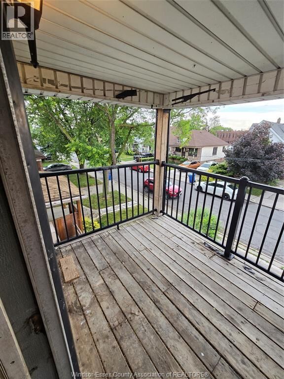 Property Photo:  924 Pierre  ON N9A 2K9 