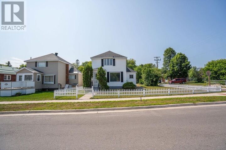Property Photo: 275 John St ON P6A 1P4