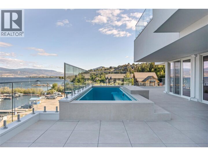 Property Photo: 13415 Lakeshore Drive South 401 BC V0H 1Z1