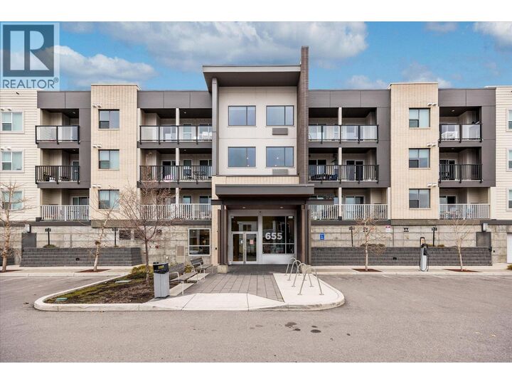 655 Academy Way 212 — photo 1