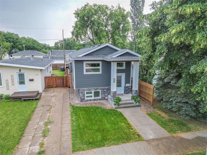 Photo de la propriété:  547 25th Street  MB R7B 1Z5 