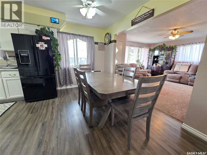 Property Photo:  1321 Herbert Avenue  SK S0H 2A0 