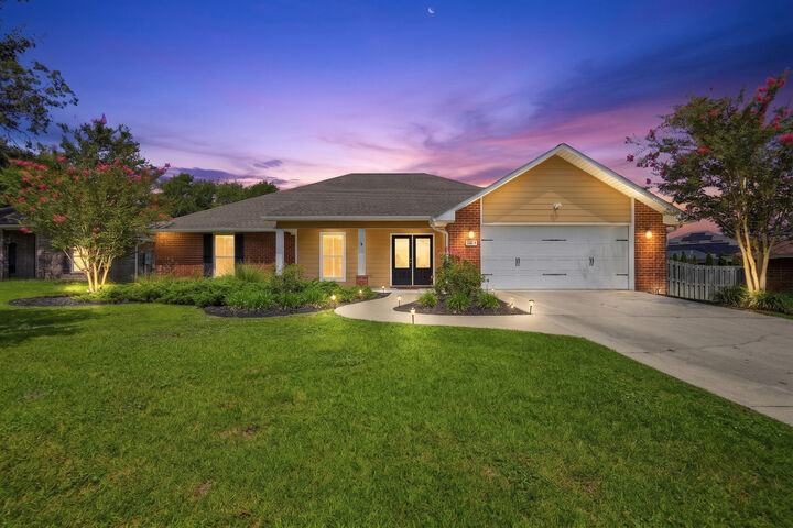 Property Photo:  4642 Chanan Drive  FL 32539 