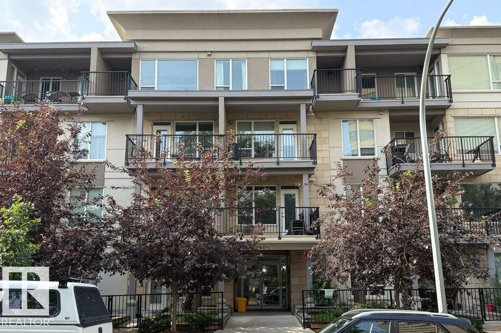 Property Photo: 9907 91 Avenue NW 207 AB T6E 2T7