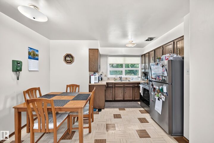 Property Photo: 15703 84 Avenue NW AB T5R 3Y2