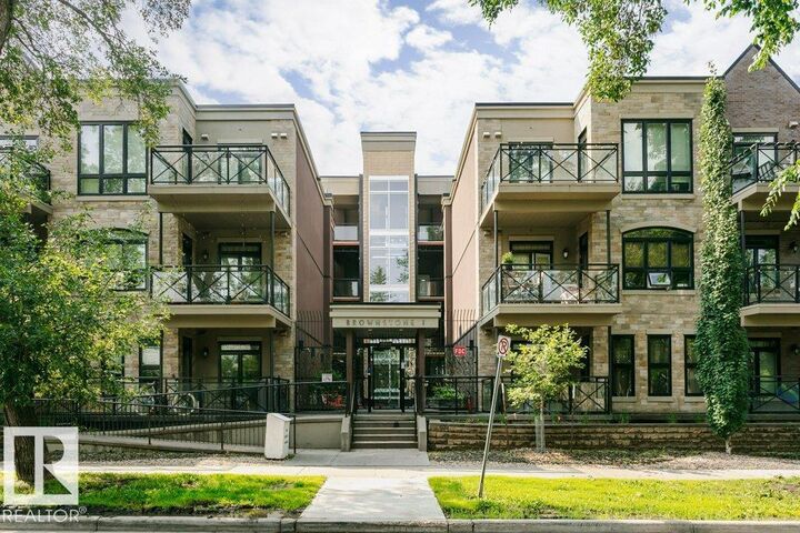 Property Photo:  10811 72 Avenue NW 209  AB T6E 1A4 