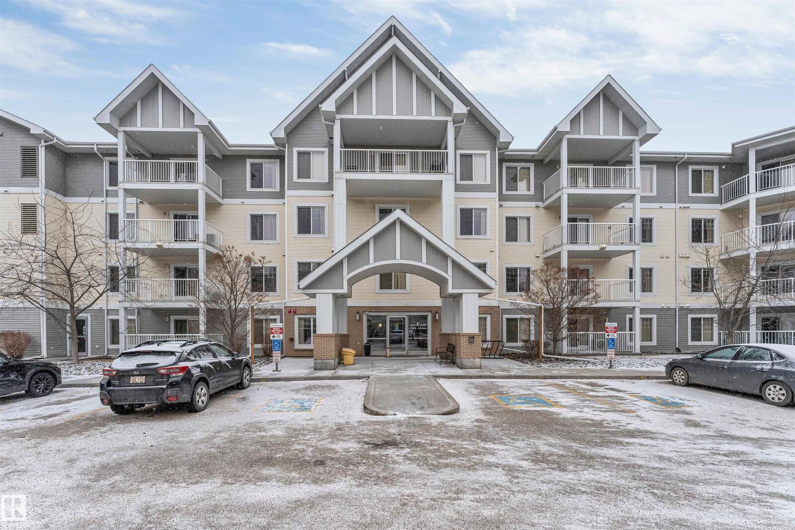 Property Photo: 2204 44 Avenue NW 409 AB T6T 0G5
