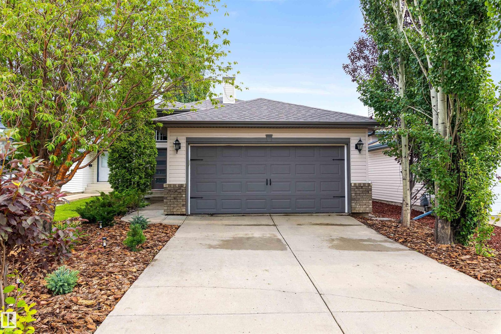 Property Photo: 15309 138B Street NW AB T6V 1P8