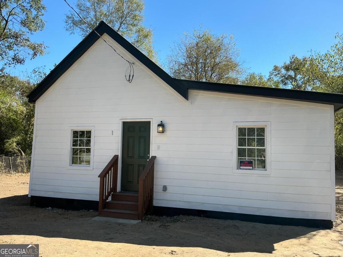 Property Photo:  1 Sargent Tigner Street  GA 30263 