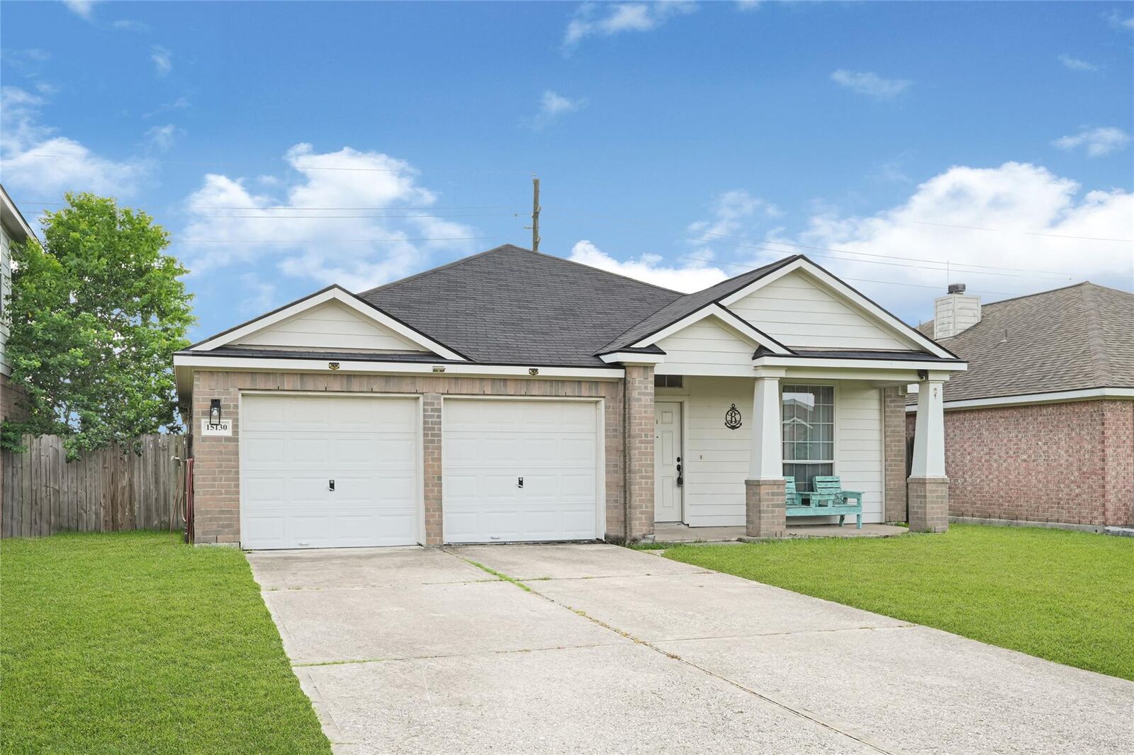 Property Photo: 15130 Diamond Way TX 77523