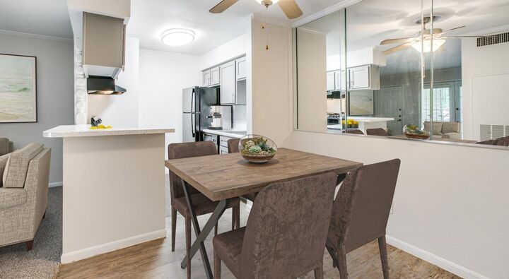 Property Photo: 11810 Hammond Drive 413 TX 77065