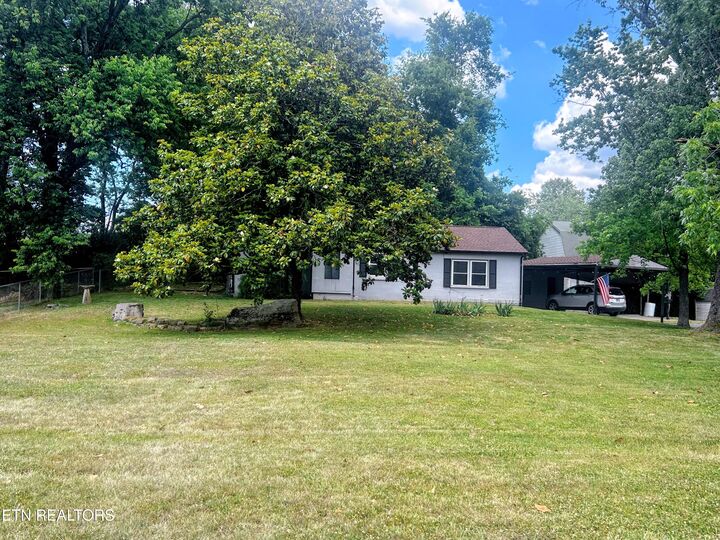 Property Photo: 810 Velma Lane TN 37129
