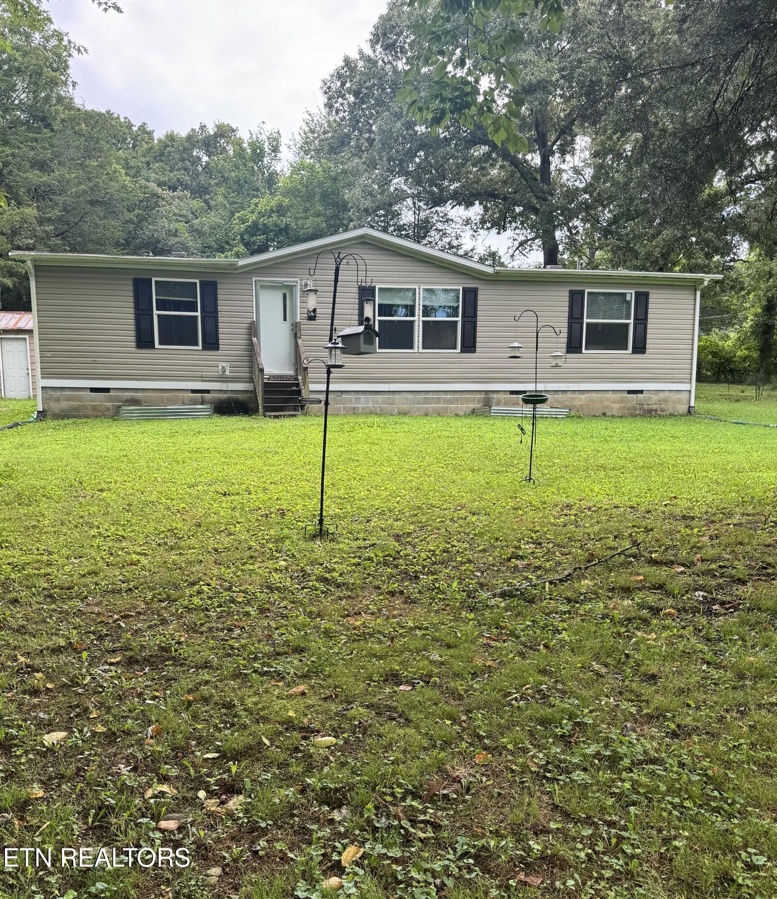 Property Photo:  321 Rose Circle  TN 37763 