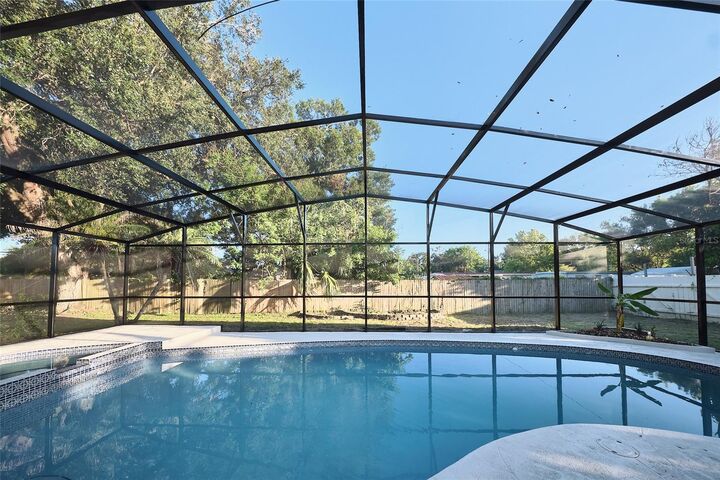 Property Photo: 1240 Windway Circle FL 34744