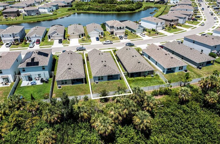 Property Photo:  5185 Rocky Coast Place  FL 34221 