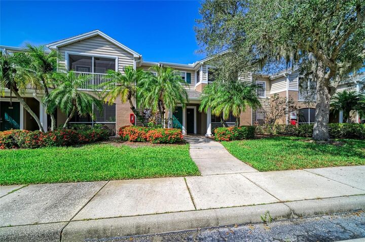 Property Photo:  8932 Manor Loop 102  FL 34202 