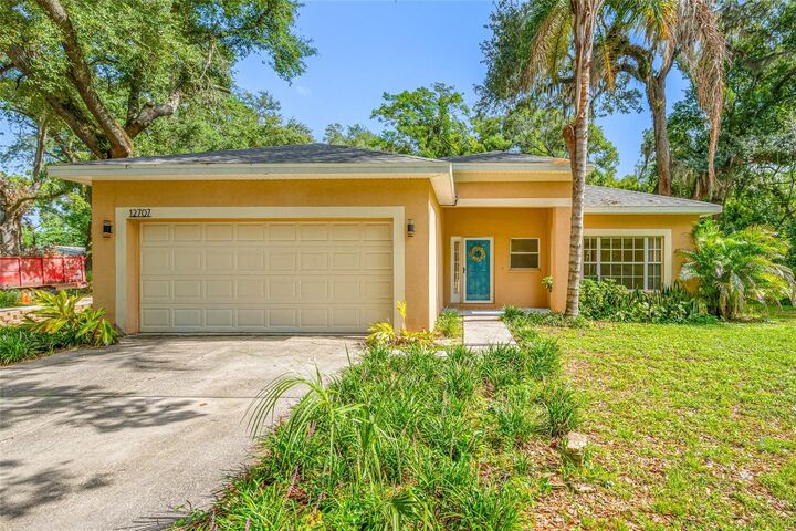 Property Photo:  12707 Linda Drive  FL 33612 