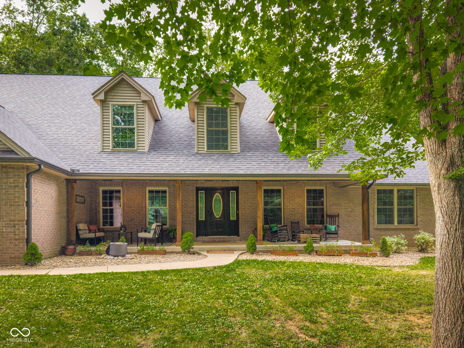 Property Photo: 2240 N 700 W IN 47201