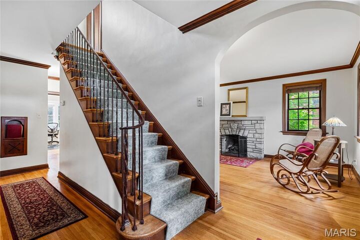 Property Photo: 7400 Warwick Drive MO 63121