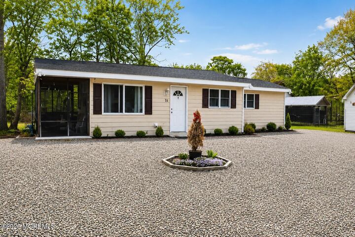 Property Photo:  15 Starboard Way  NJ 08758 