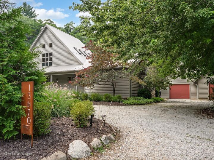 Property Photo: 13670 S Cottonwood Lane MI 49115