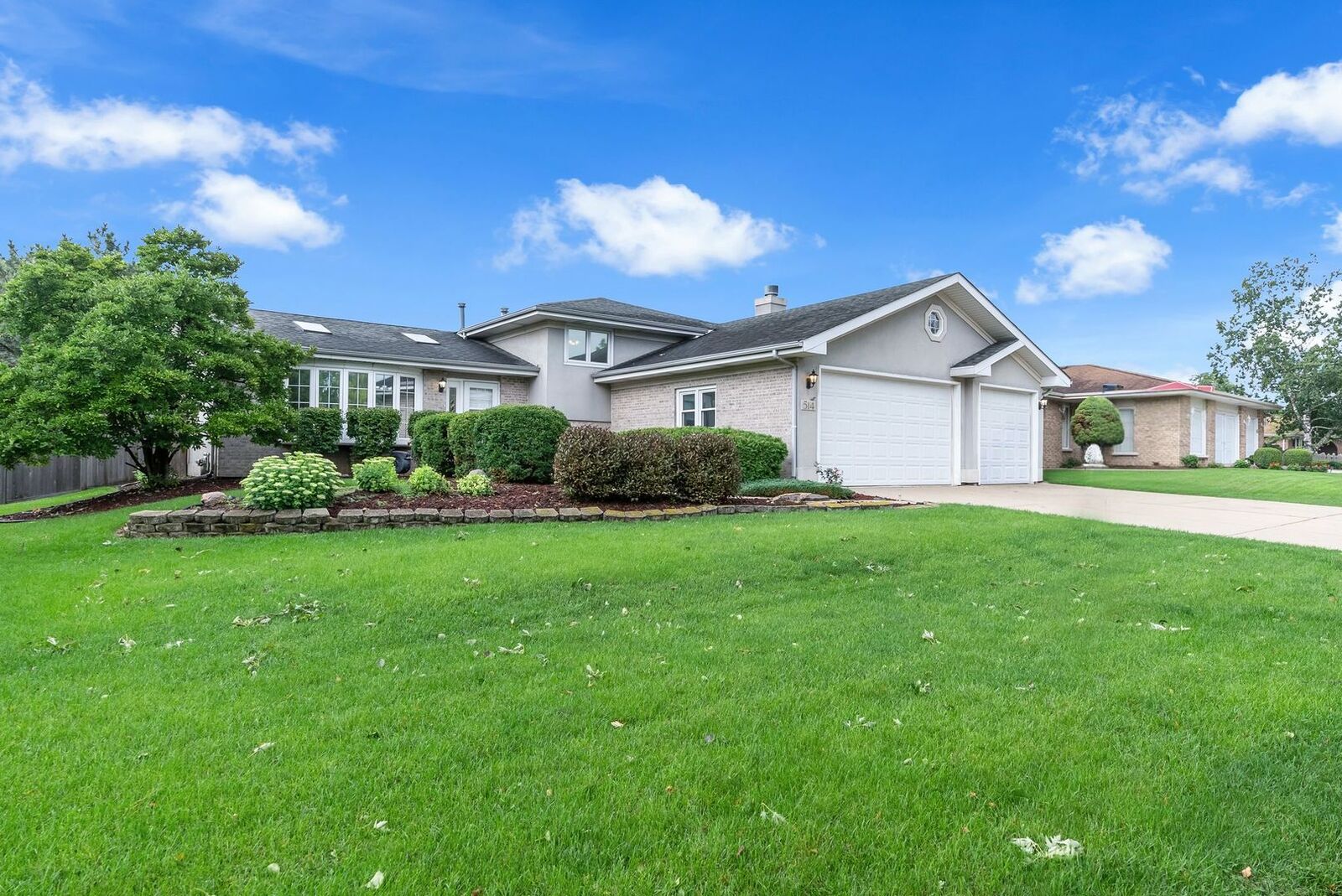 Property Photo:  514 Stephanie Drive  IL 60441 