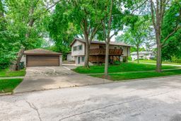 Property Photo:  501 Lafayette Lane  IL 60169 