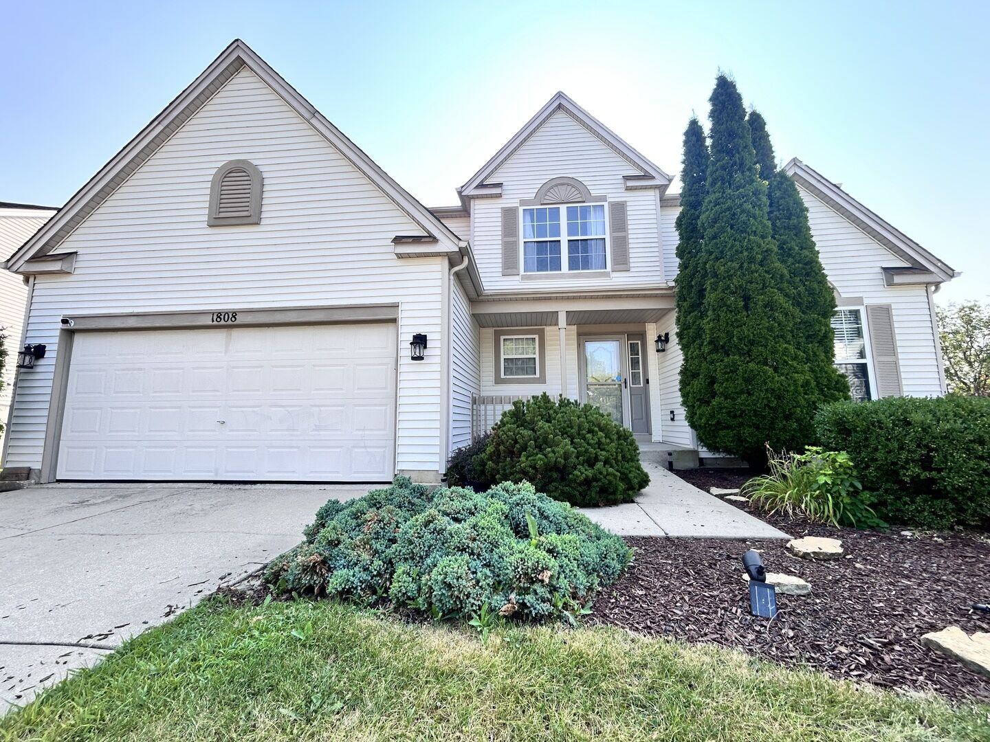 Property Photo: 1808 Arbor Gate Drive IL 60586