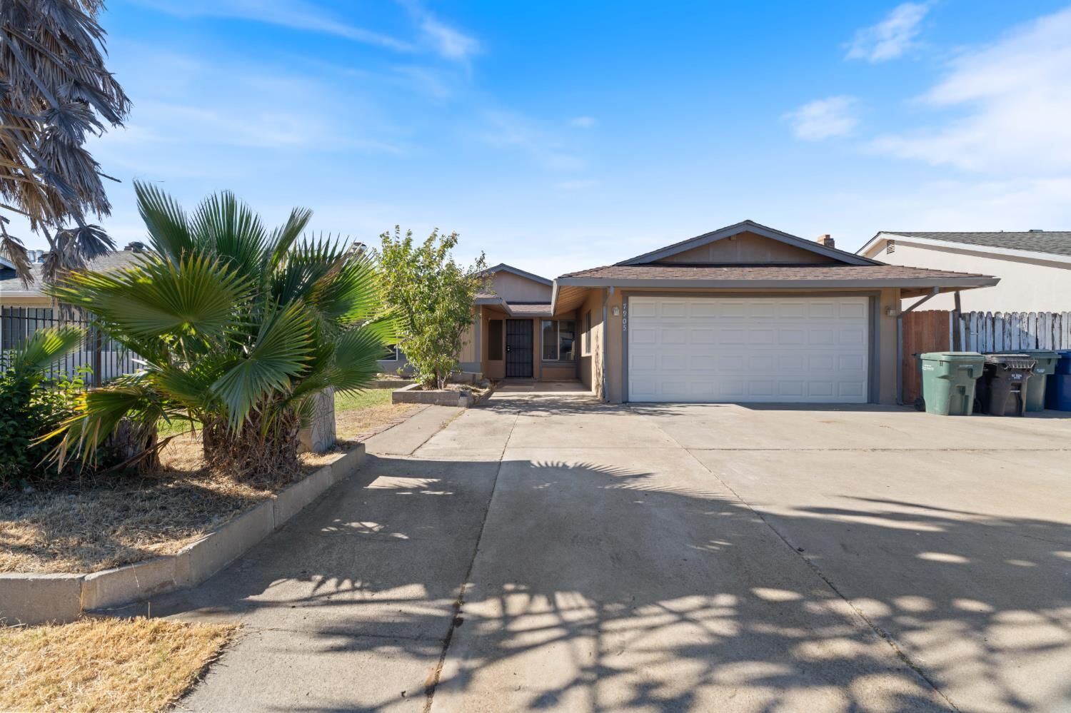 Property Photo:  7905 Scottsdale Drive  CA 95828 
