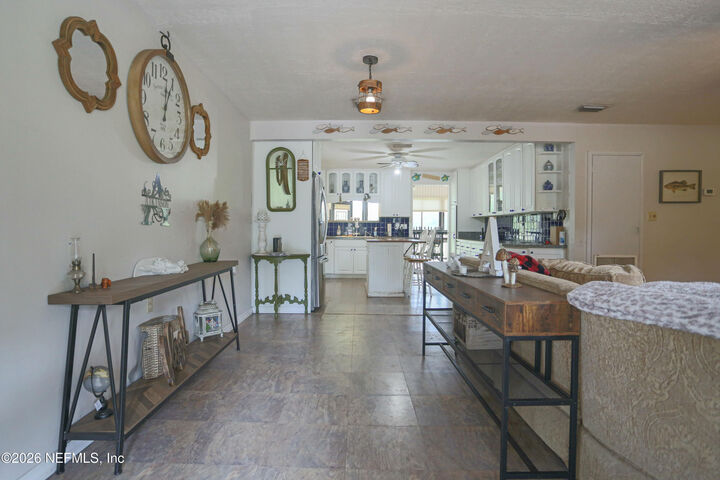 Property Photo:  7150 Sapphire Lane  FL 32656 