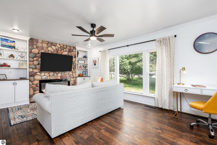 Property Photo:  932 Elm Street  MI 49635 
