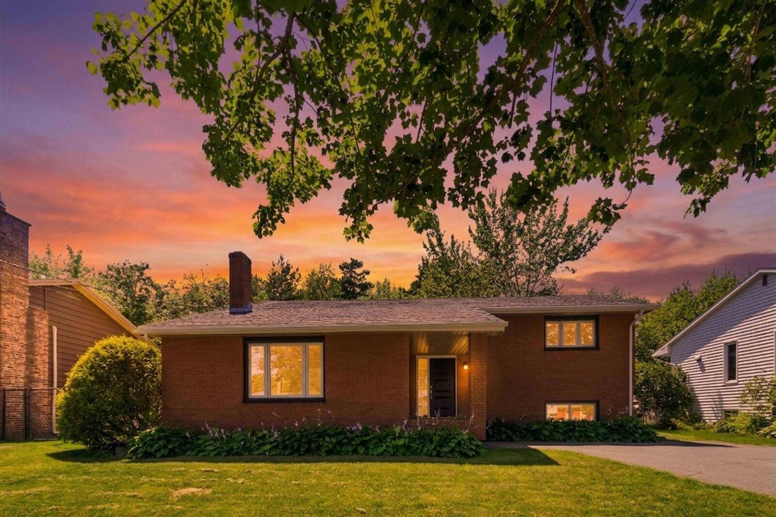 Property Photo:  28 Hallmark Crescent  NS B2V 1Z9 