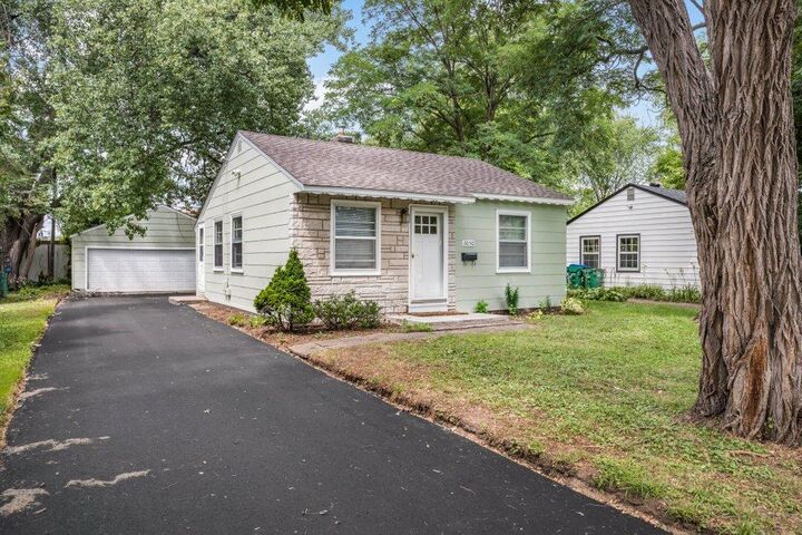 Property Photo:  3050 Utah Avenue S  MN 55426 