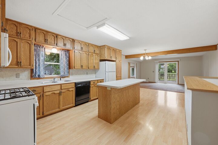 Property Photo: 221 11th Street MN 56307