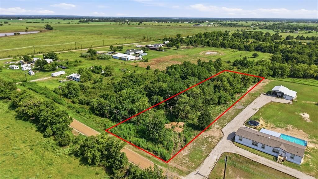 Property Photo:  1241 Vz County Road 2718  TX 75147 