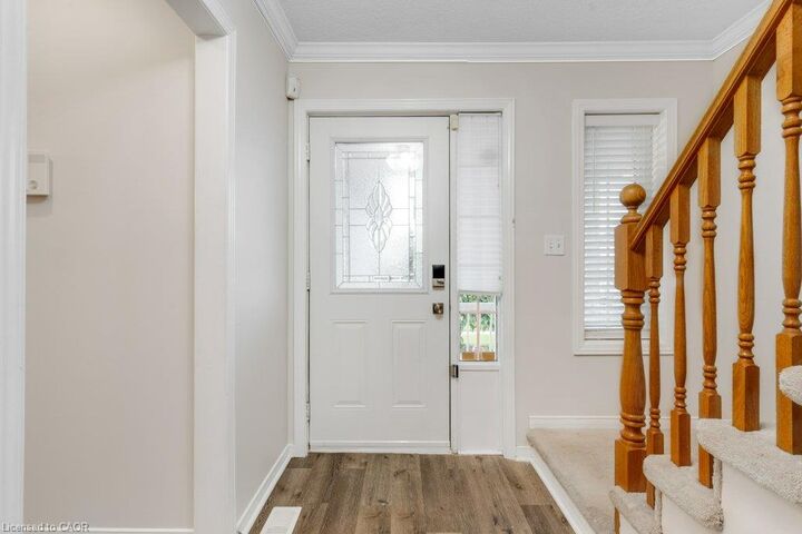 Property Photo:  268 Gatehouse Drive  ON N1P 1E6 