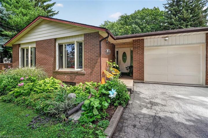 Property Photo:  3 Orchard Parkway  ON L3M 3B1 
