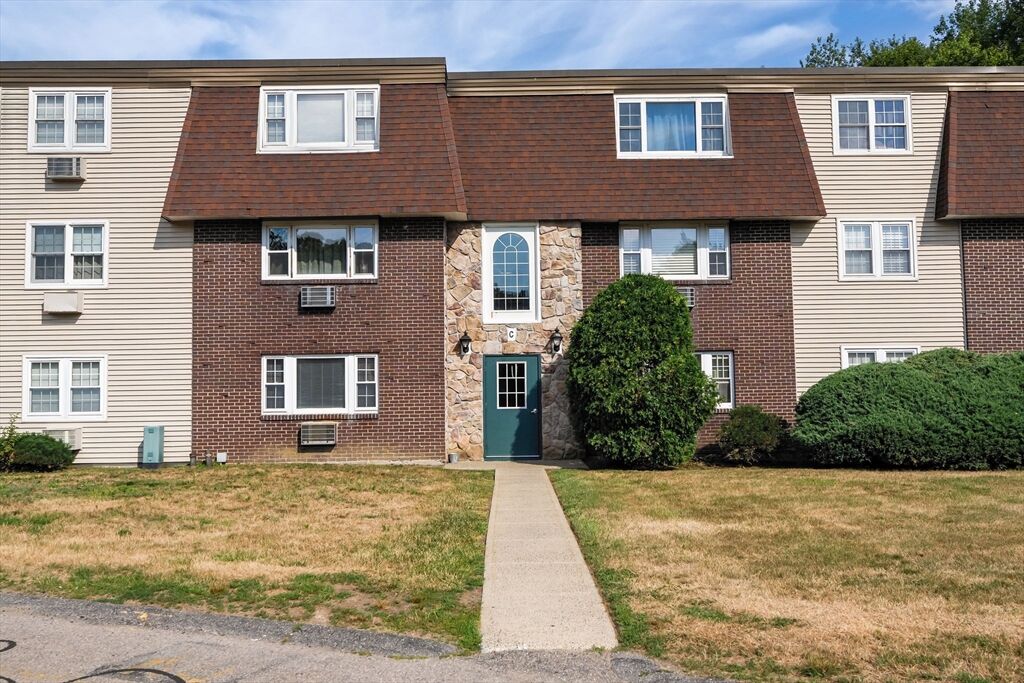 Property Photo: 180 Main St C55 MA 02324