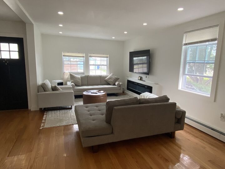 Property Photo:  5 N Central Ave 5  MA 02170 