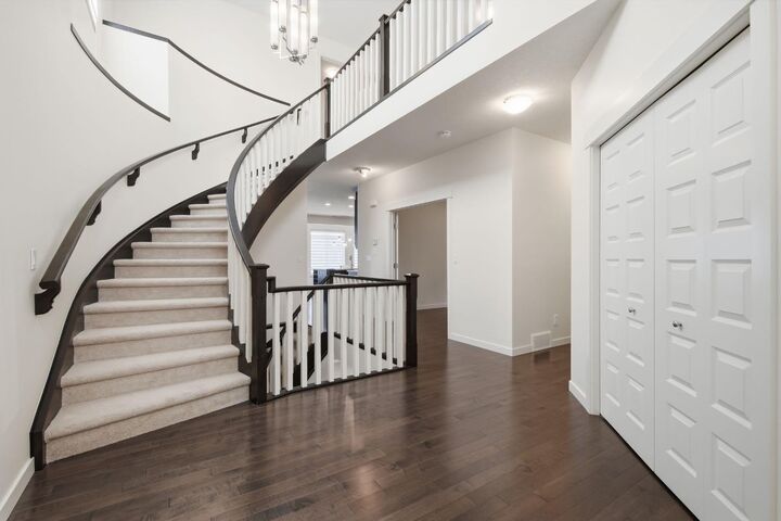 Property Photo: 101 Evansborough Green NW AB T3P 0M8