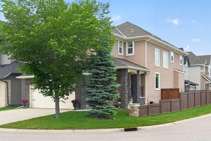 Property Photo:  131 Cranarch Crescent SE  AB T3M 2J2 