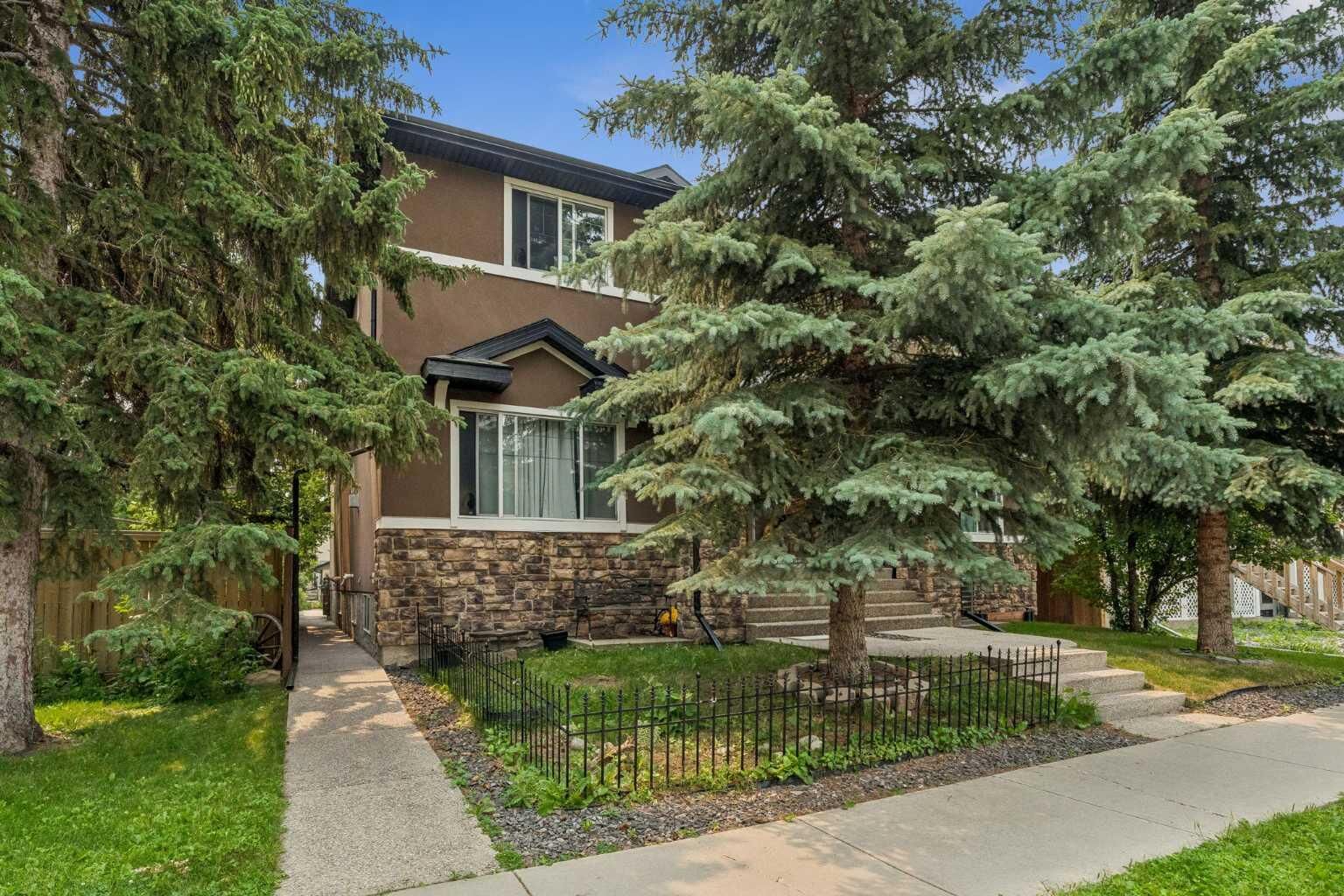 Property Photo: 441 20 Avenue NE 2 AB T2E 1R3