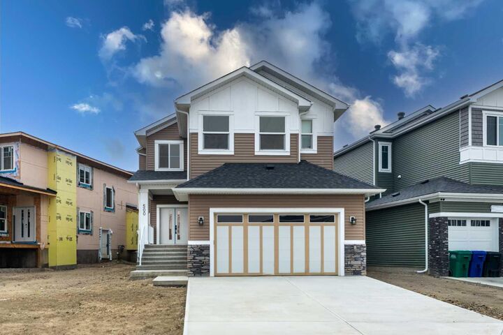 Property Photo:  500 Rivercrest View  AB T4C 2W9 