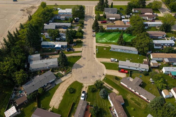 Property Photo: 4207 53A Street AB T9S 1J6