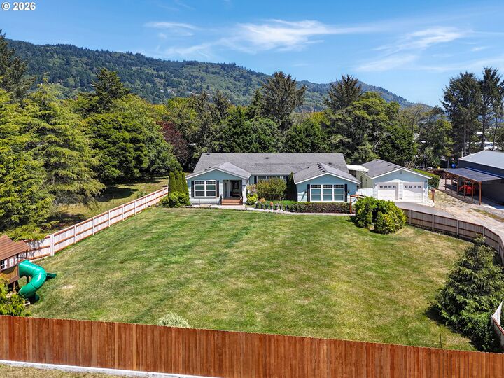 Property Photo:  15618 Pedrioli Dr  OR 97415 