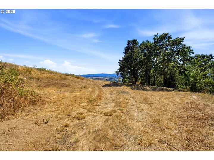 Property Photo:  21395 SW Summit Dr  OR 97378 