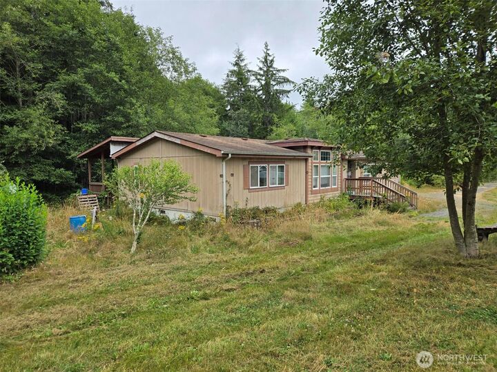 Property Photo:  19  Wynooche Road W  WA 98563 