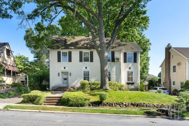 Property Photo:  12 Carolina Road  NY 11362-1028 
